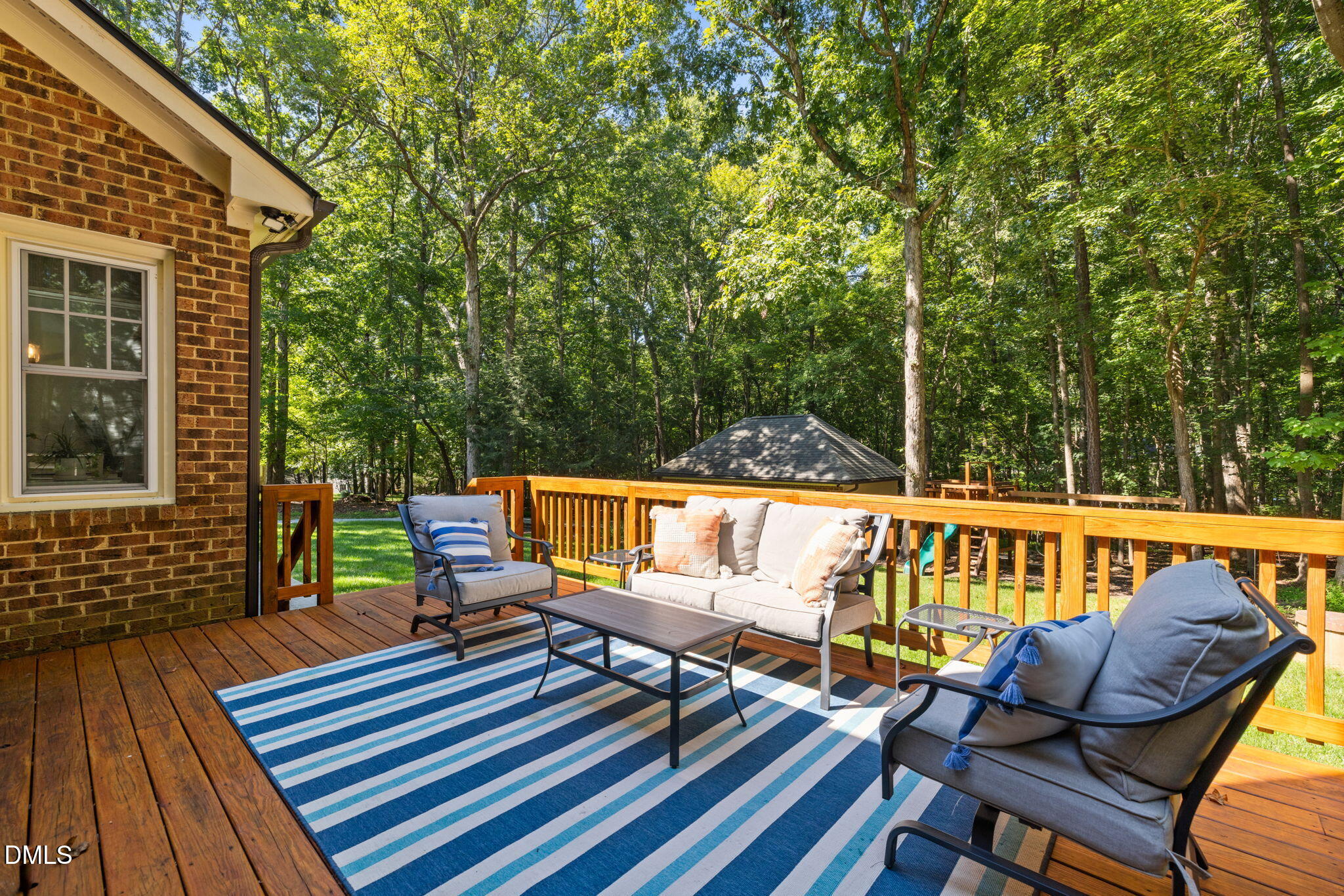 5 Sagamore Place