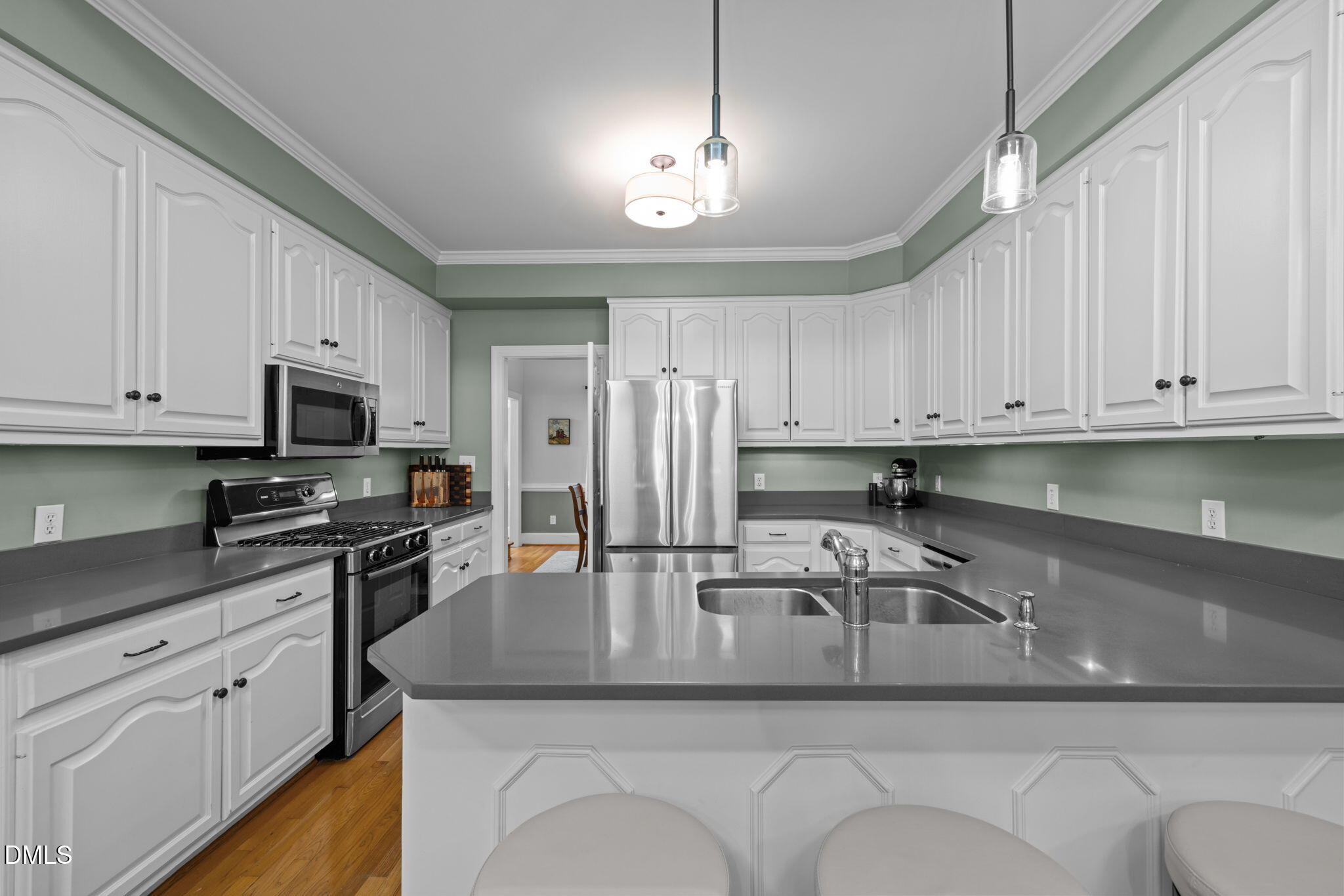 5 Sagamore Place