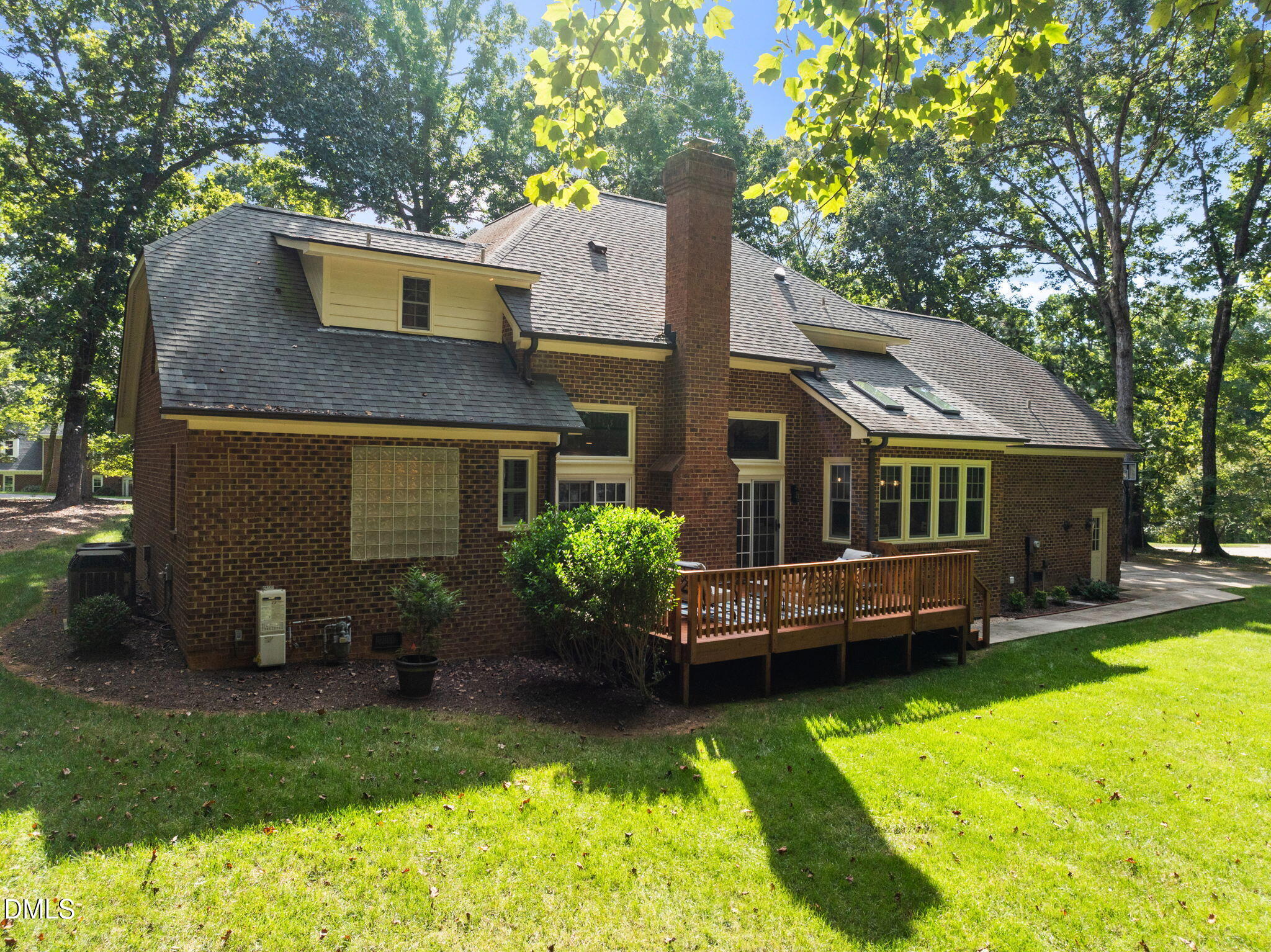 5 Sagamore Place