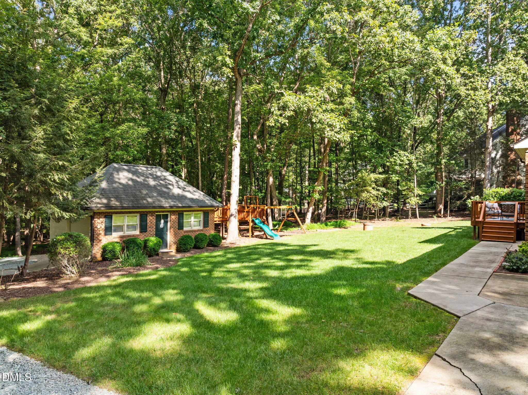 5 Sagamore Place