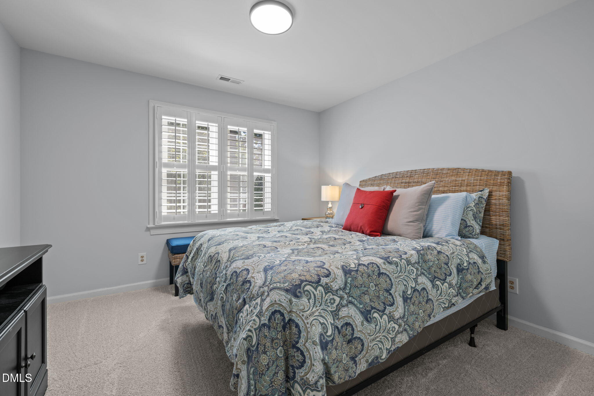5 Sagamore Place