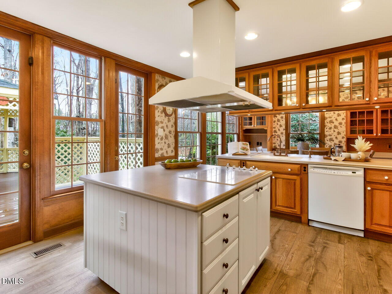 10 Elmstead Place