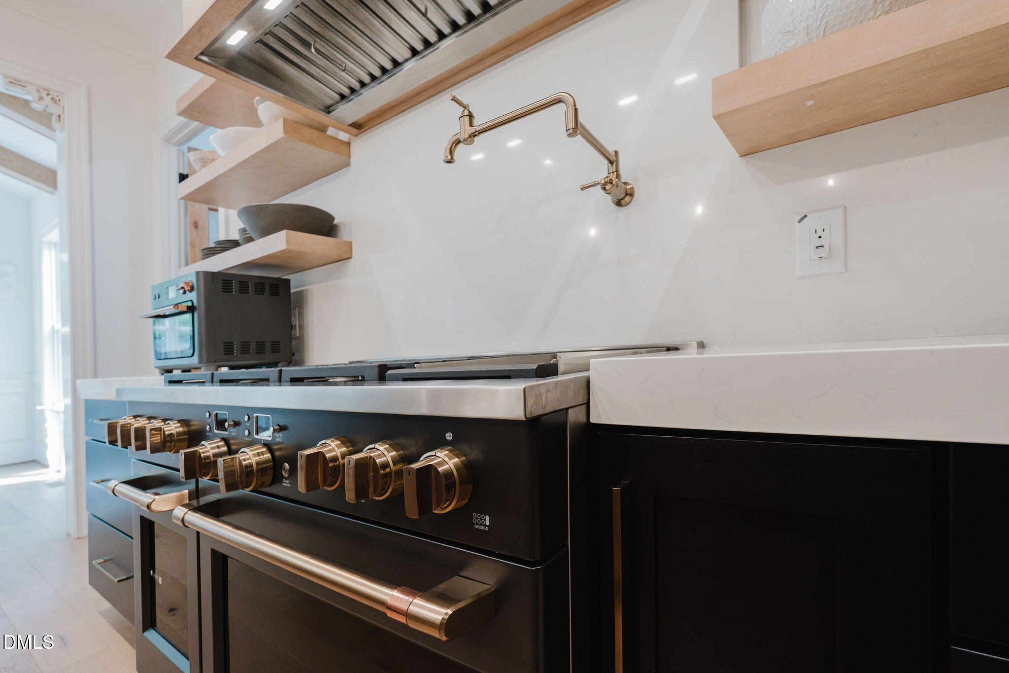 270 W Beech Slope Court