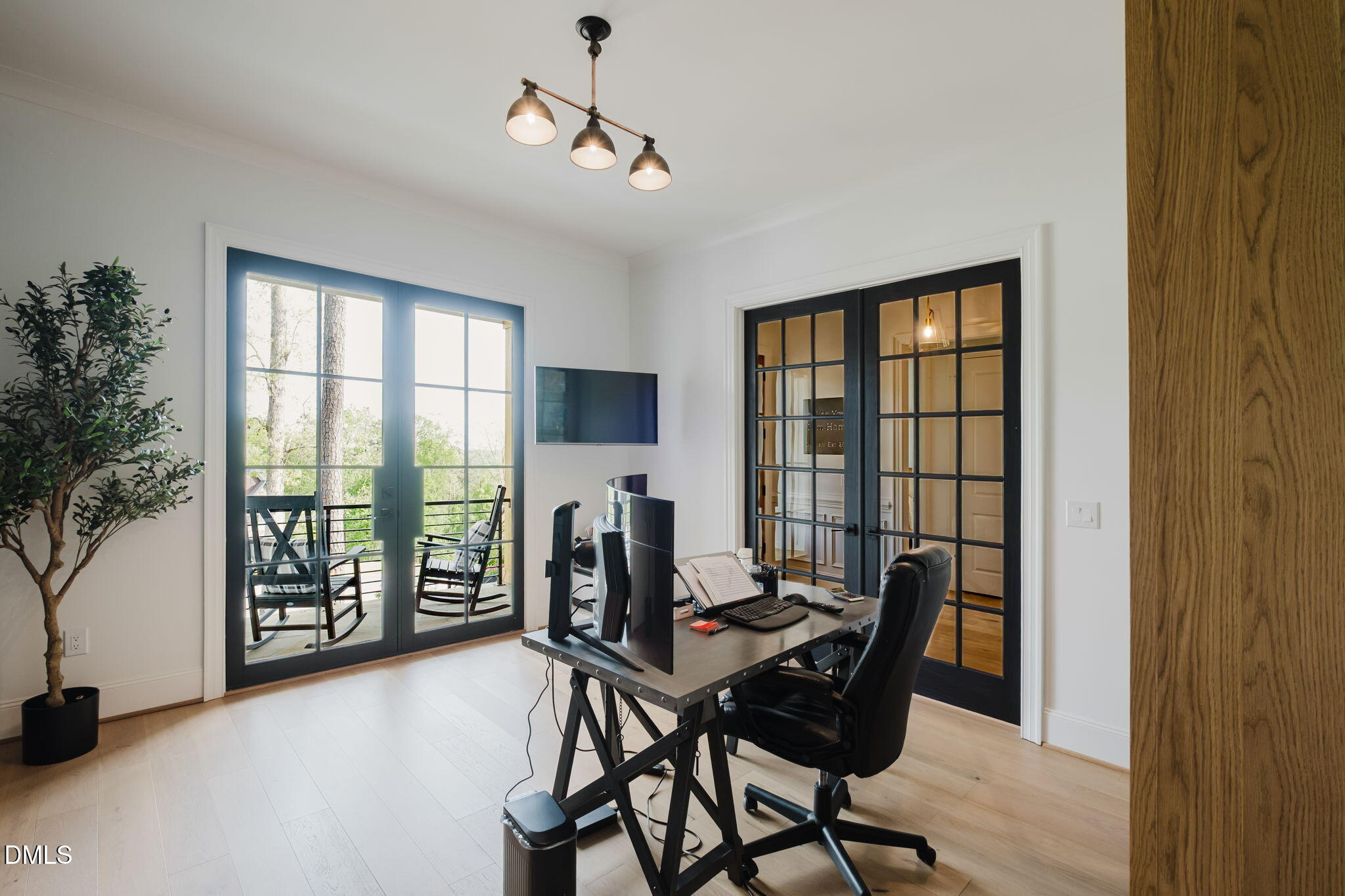 270 W Beech Slope Court