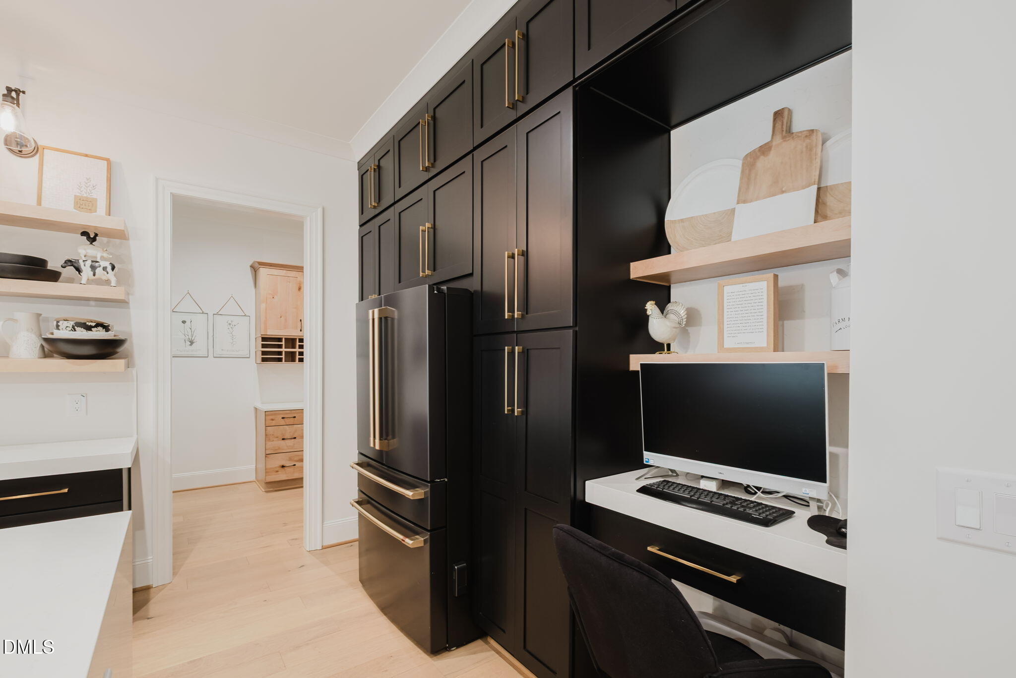 270 W Beech Slope Court