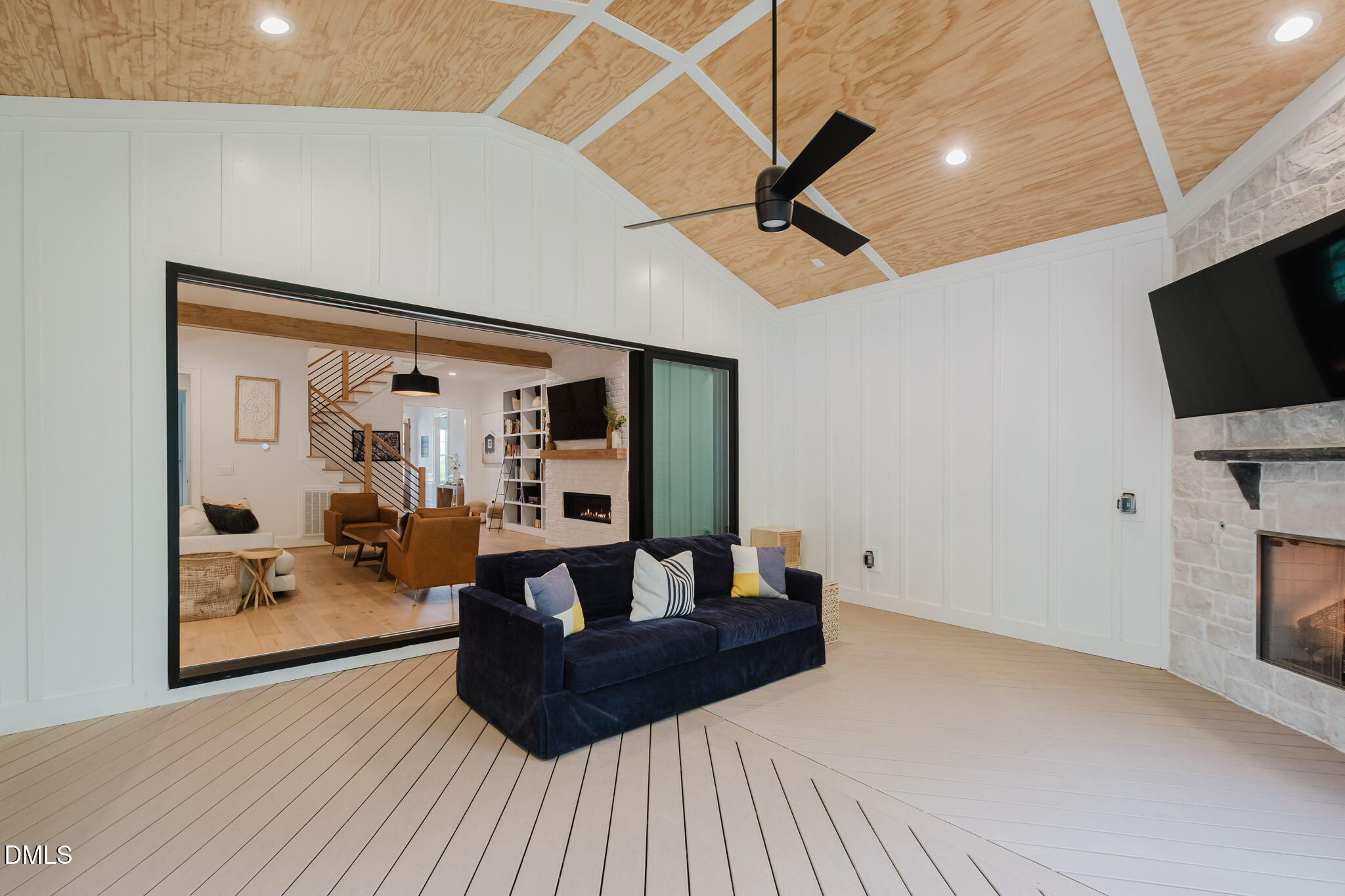 270 W Beech Slope Court