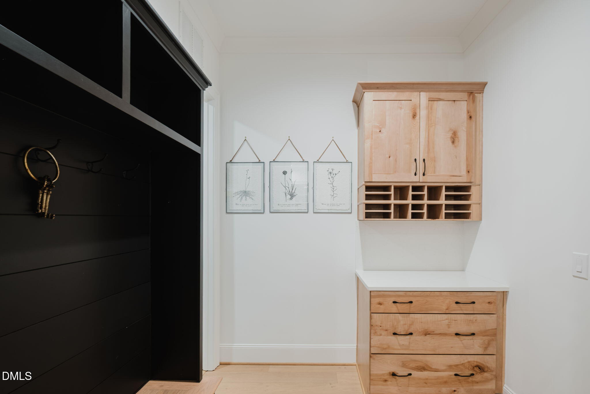 270 W Beech Slope Court