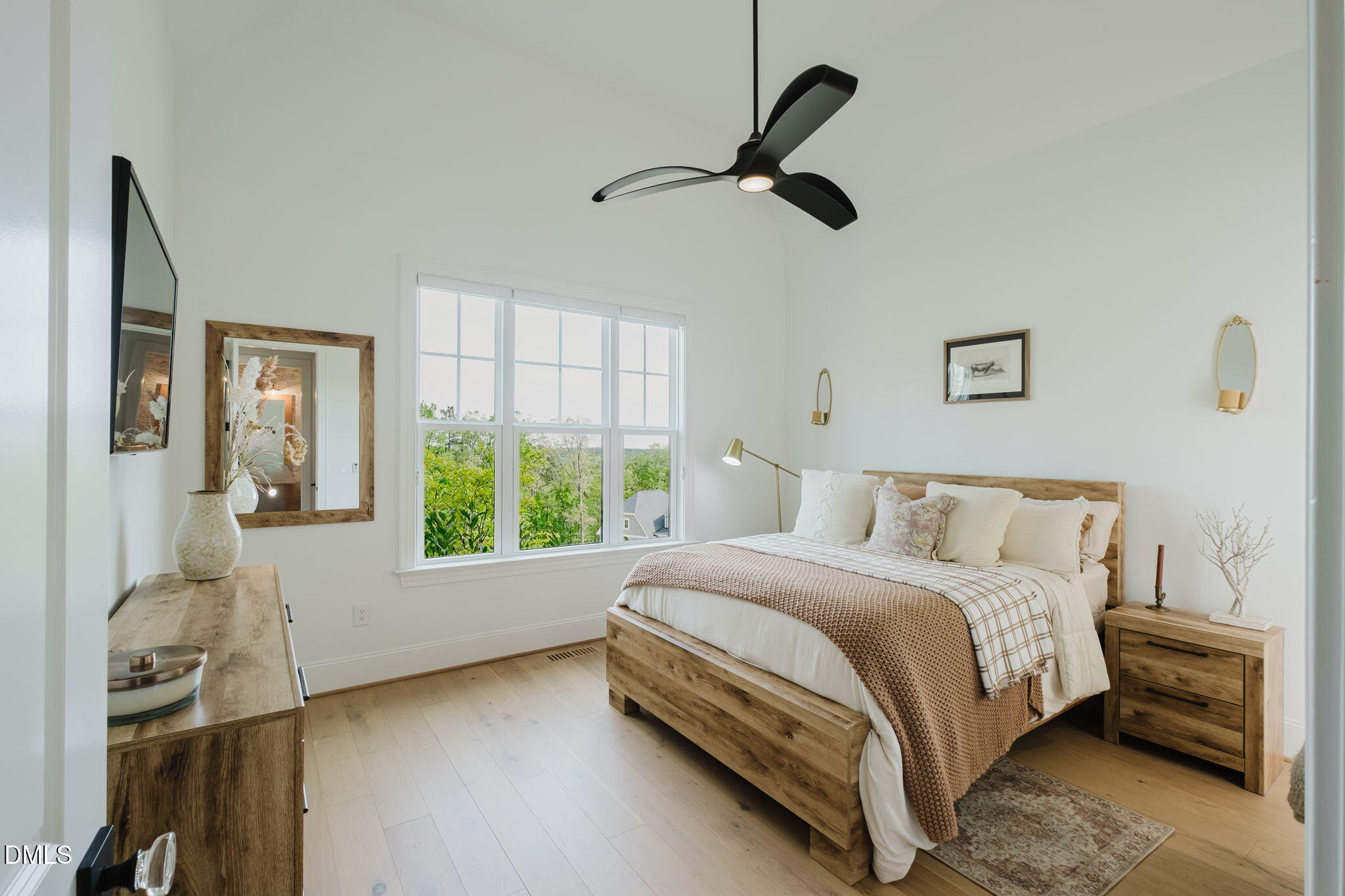 270 W Beech Slope Court