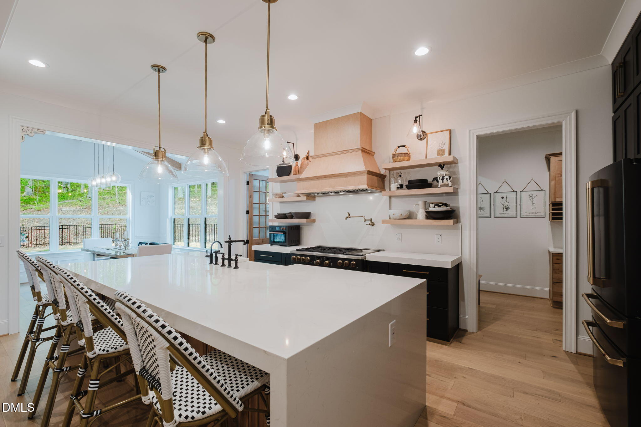 270 W Beech Slope Court