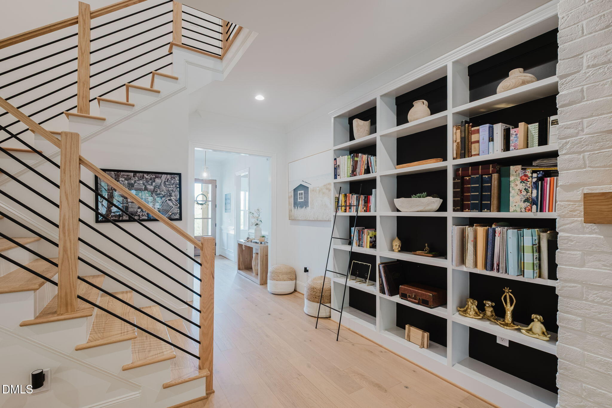 270 W Beech Slope Court