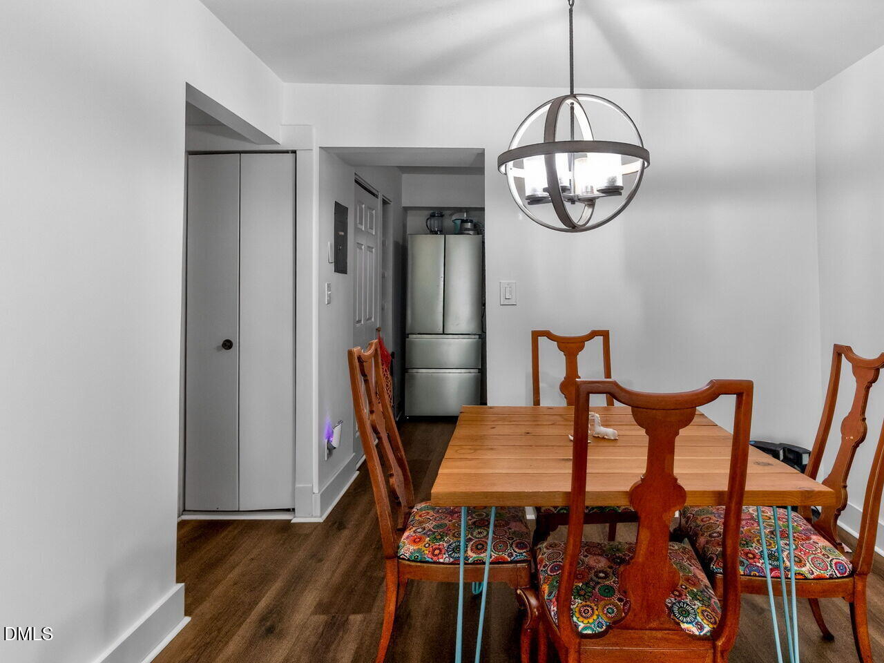 220 Elizabeth Street Apt A3