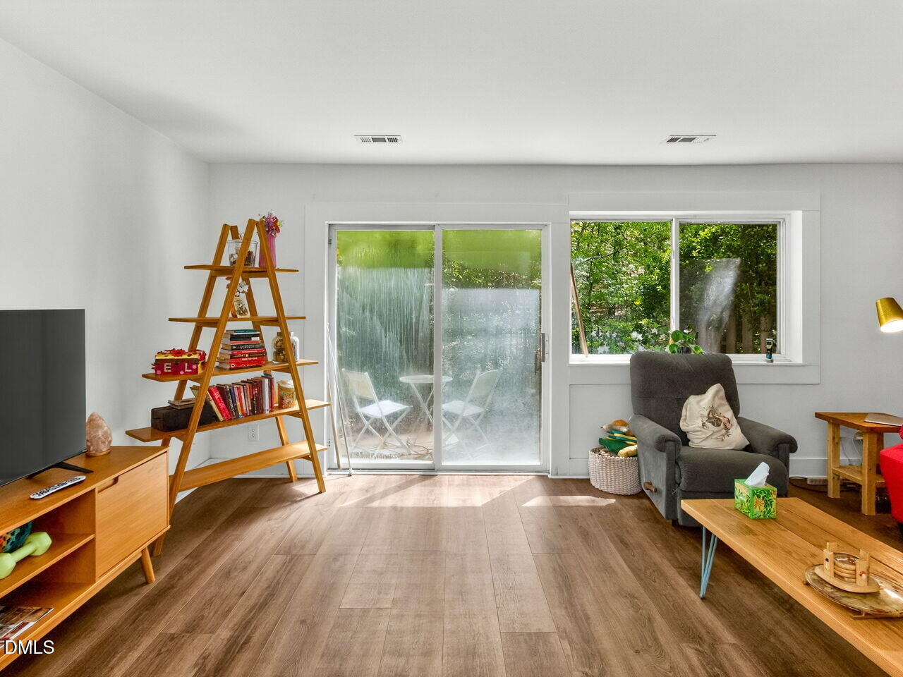 220 Elizabeth Street Apt A3