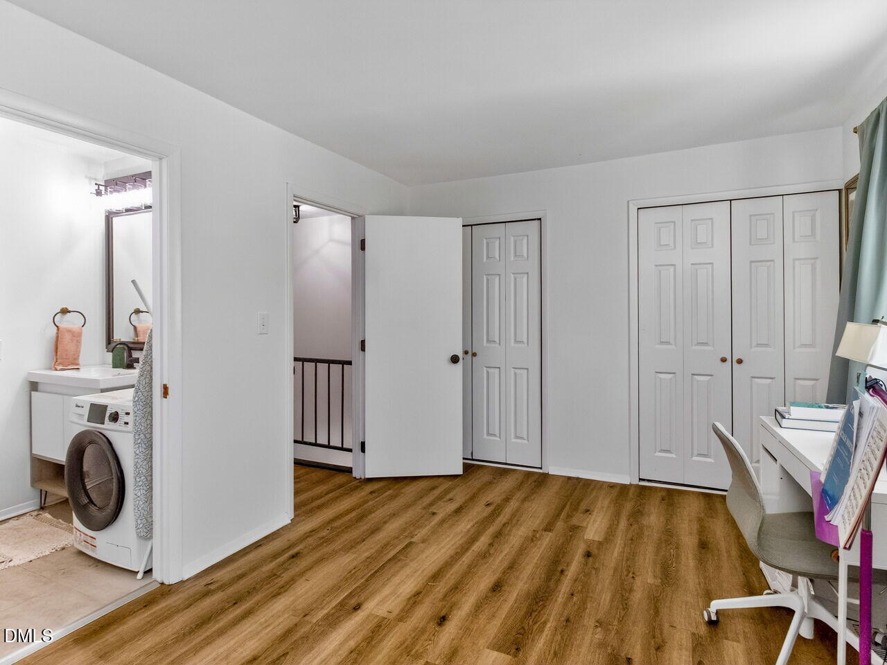 220 Elizabeth Street Apt A3