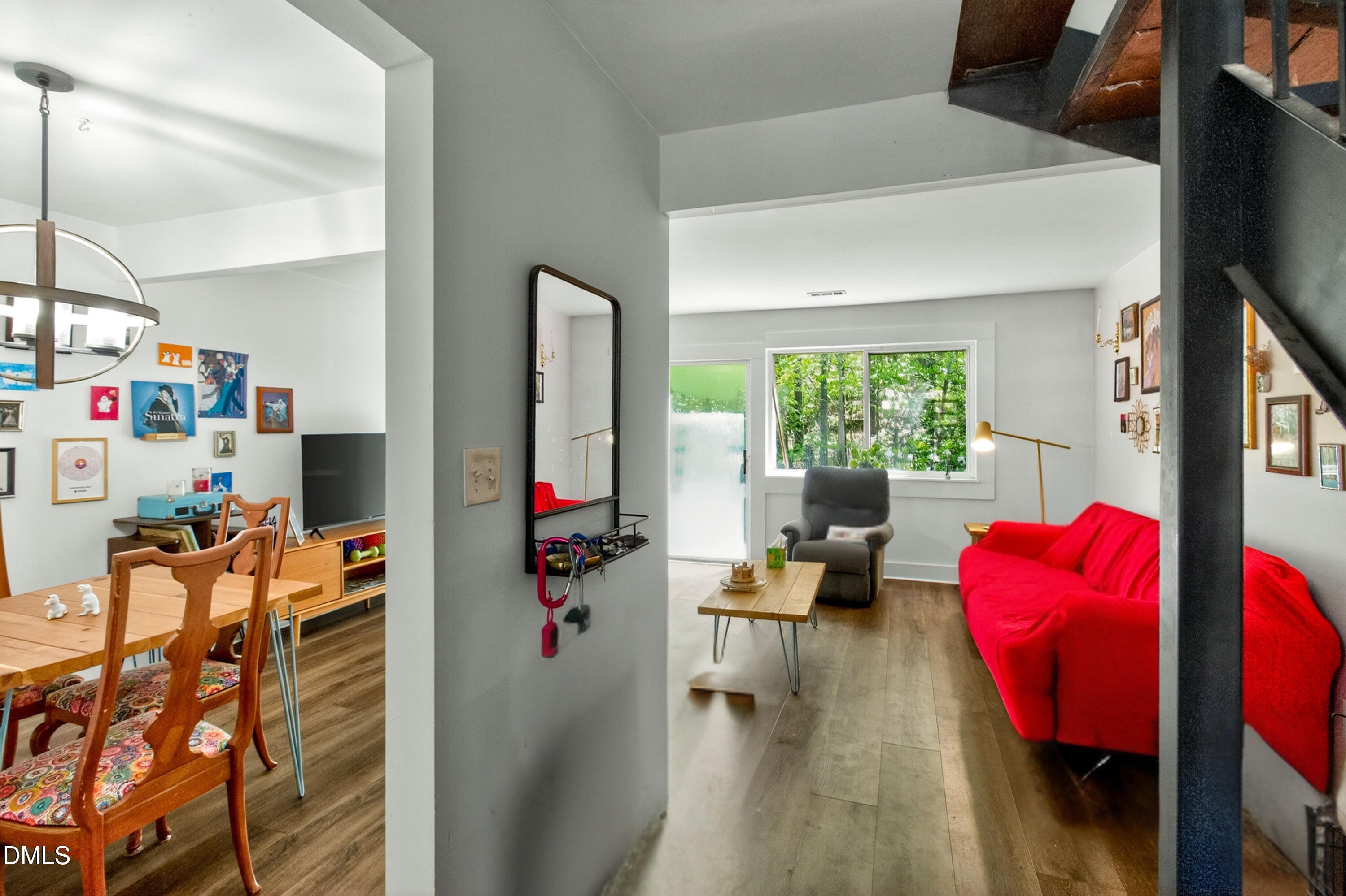 220 Elizabeth Street Apt A3