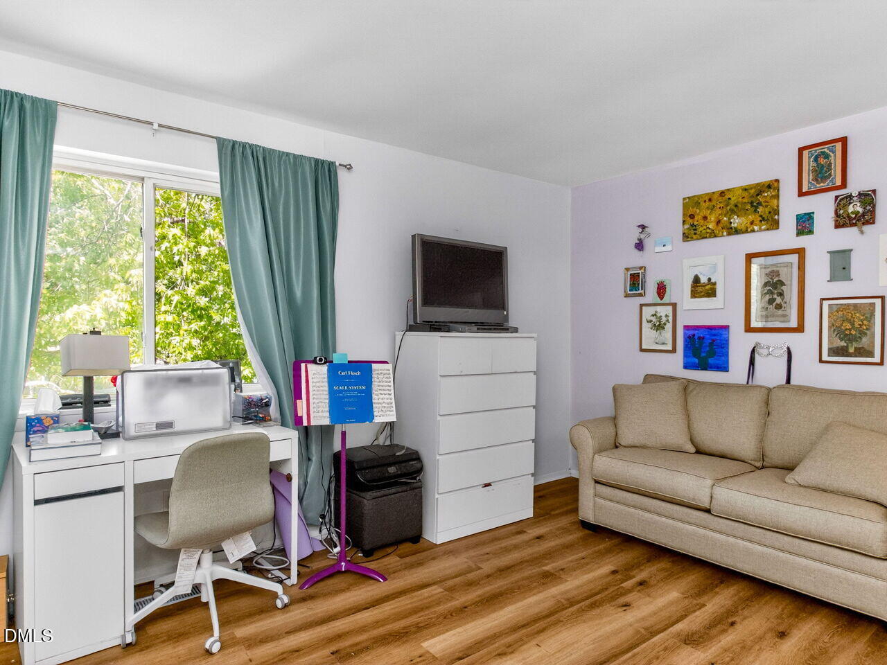 220 Elizabeth Street Apt A3