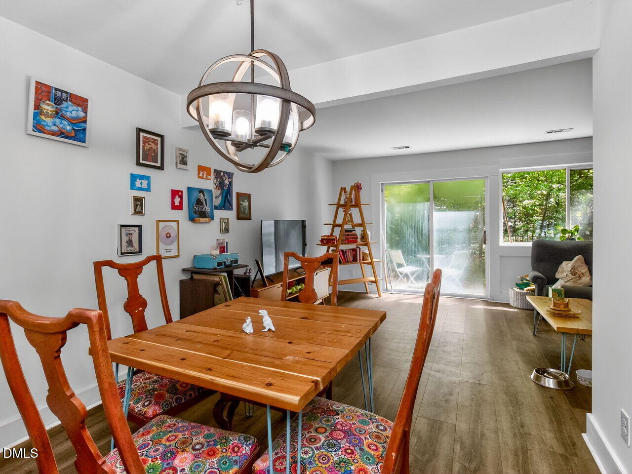 220 Elizabeth Street Apt A3