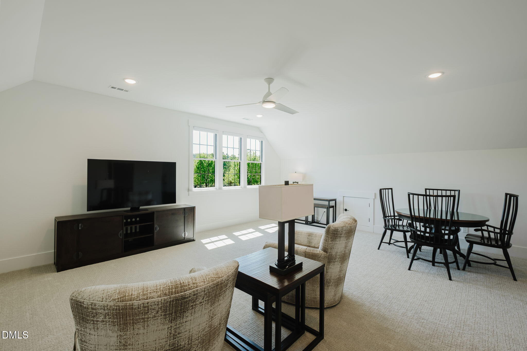 119 Rolling Woods Court