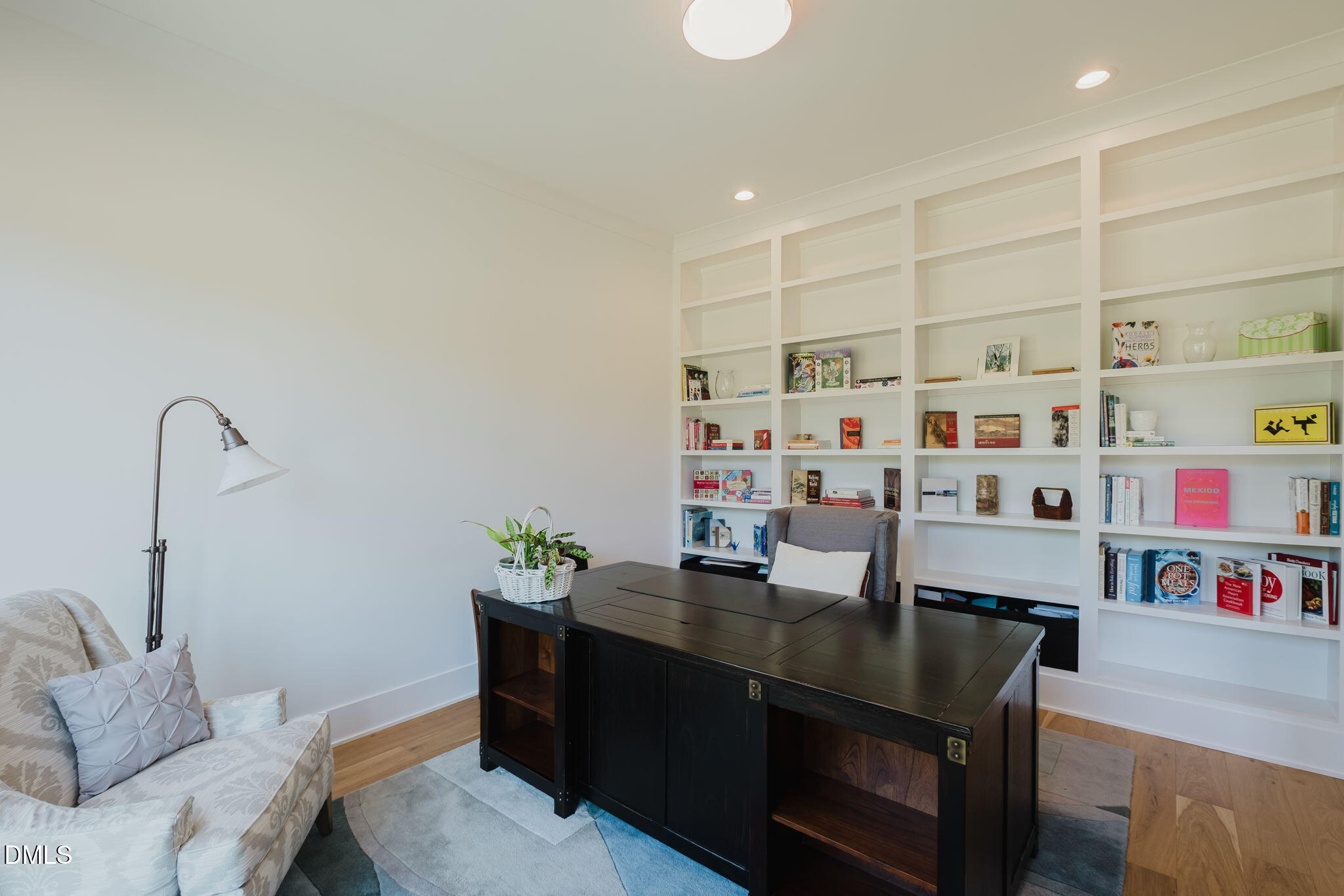 119 Rolling Woods Court