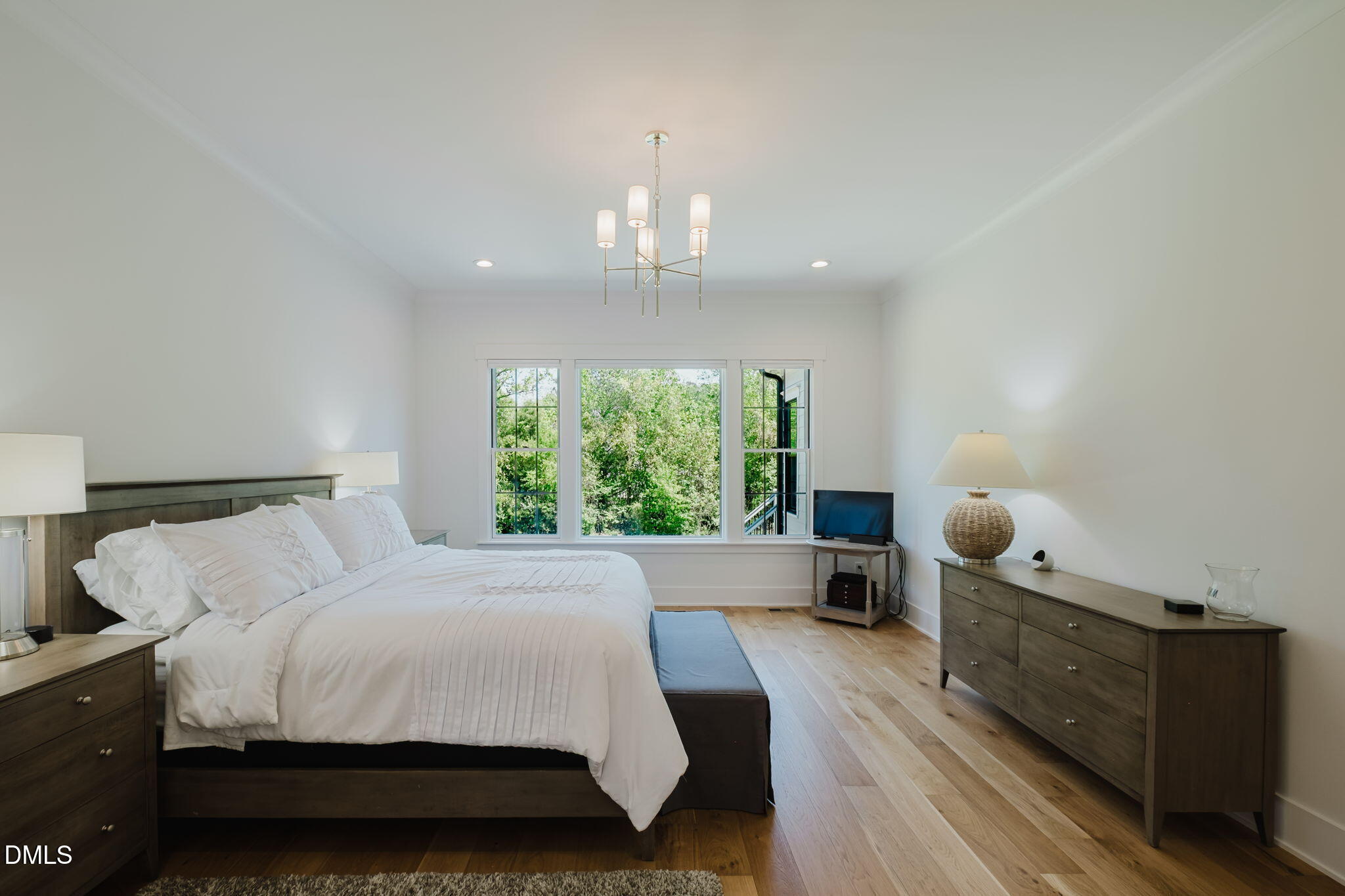 119 Rolling Woods Court