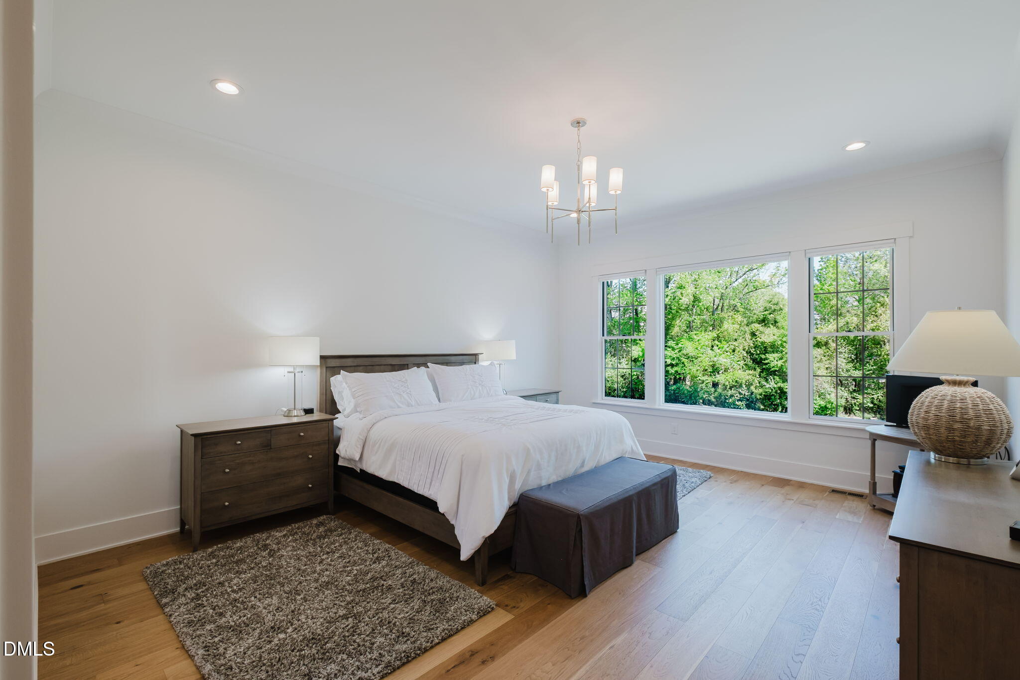 119 Rolling Woods Court