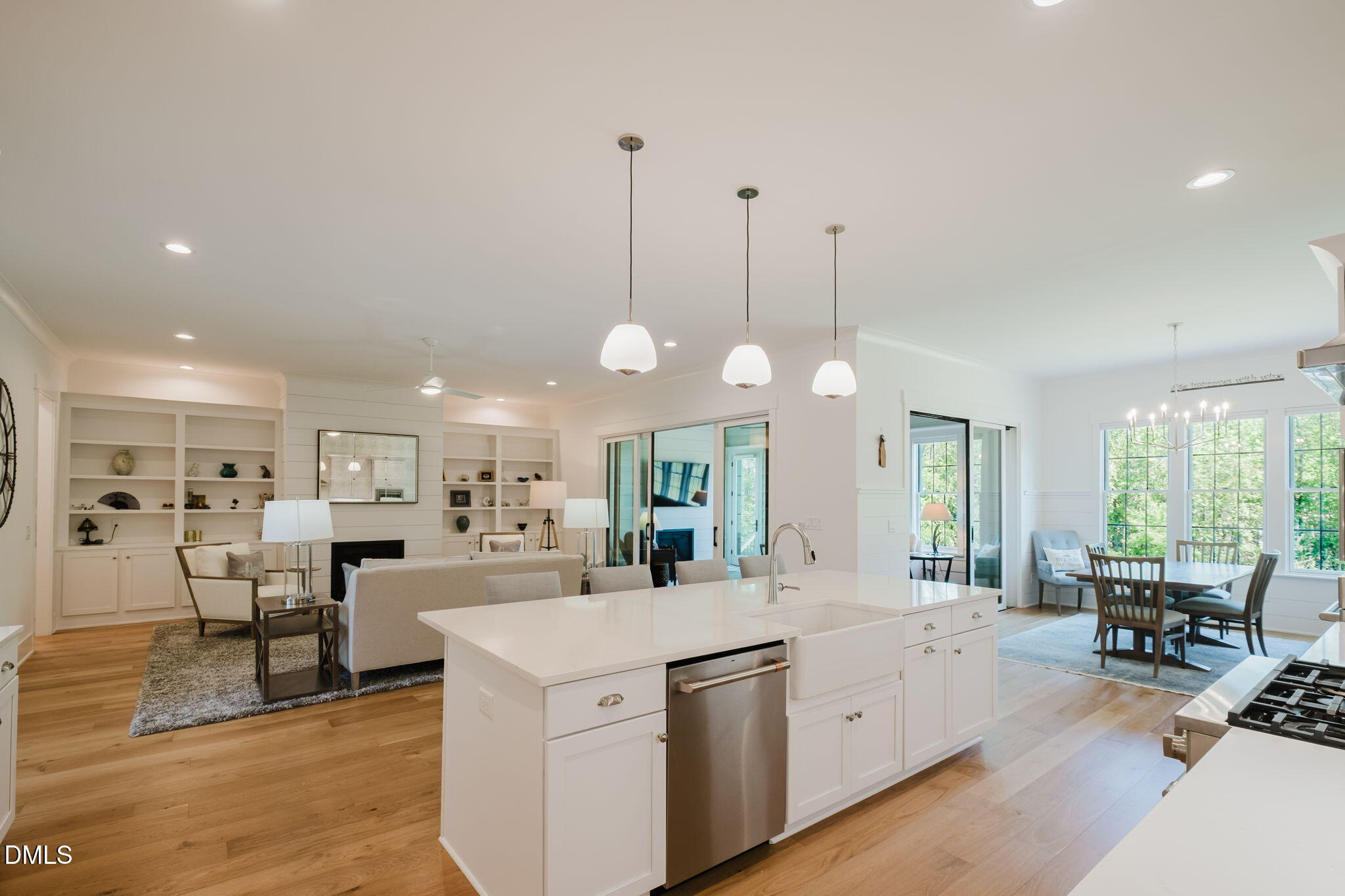 119 Rolling Woods Court