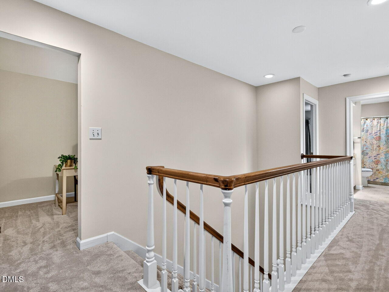 386 Lyndfield Cl W