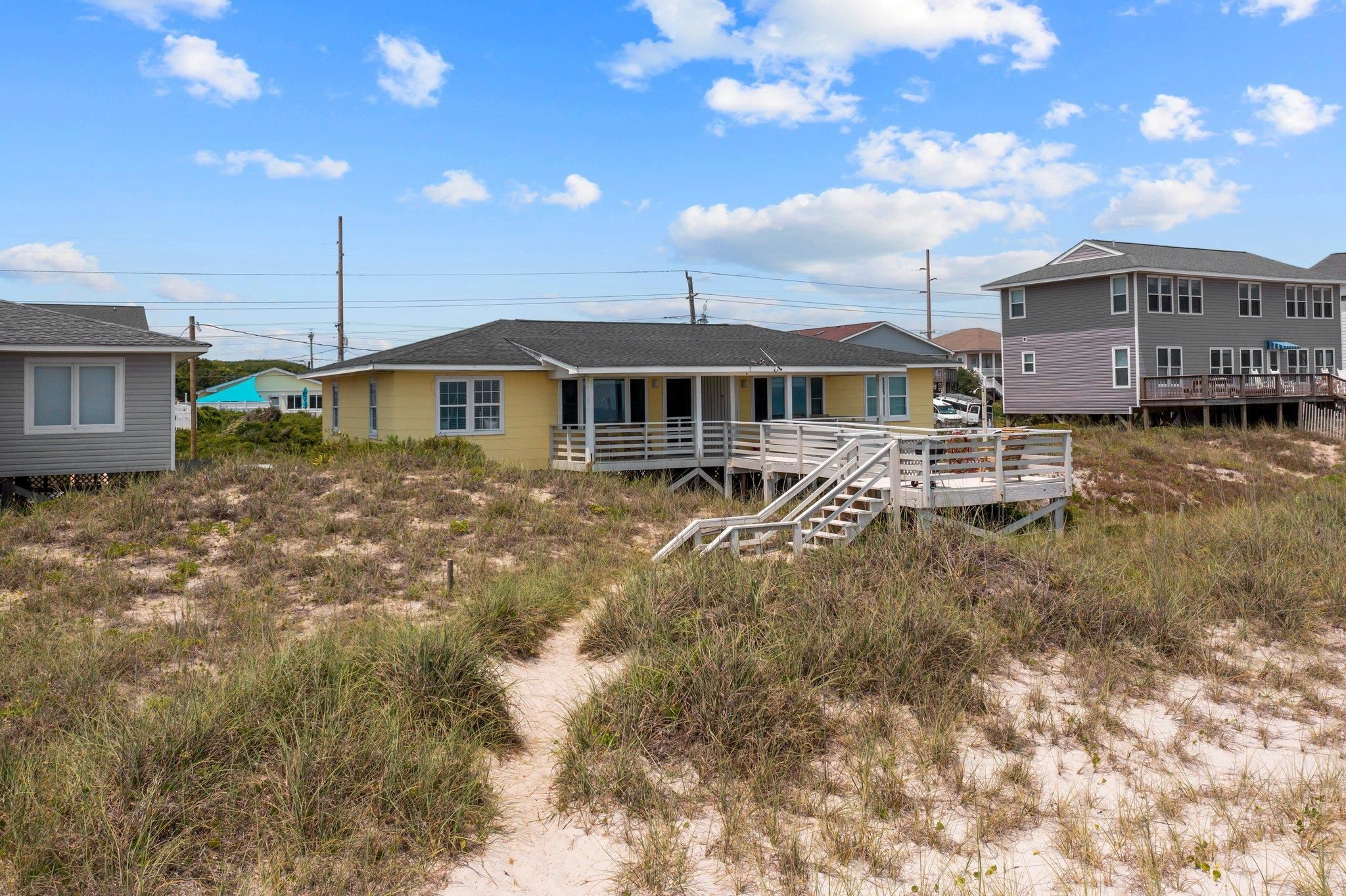 601 Ocean Dr, #E & W