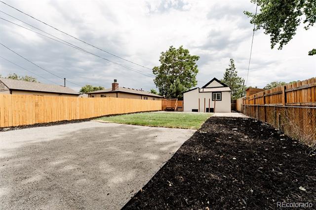 1827 W 47th Avenue