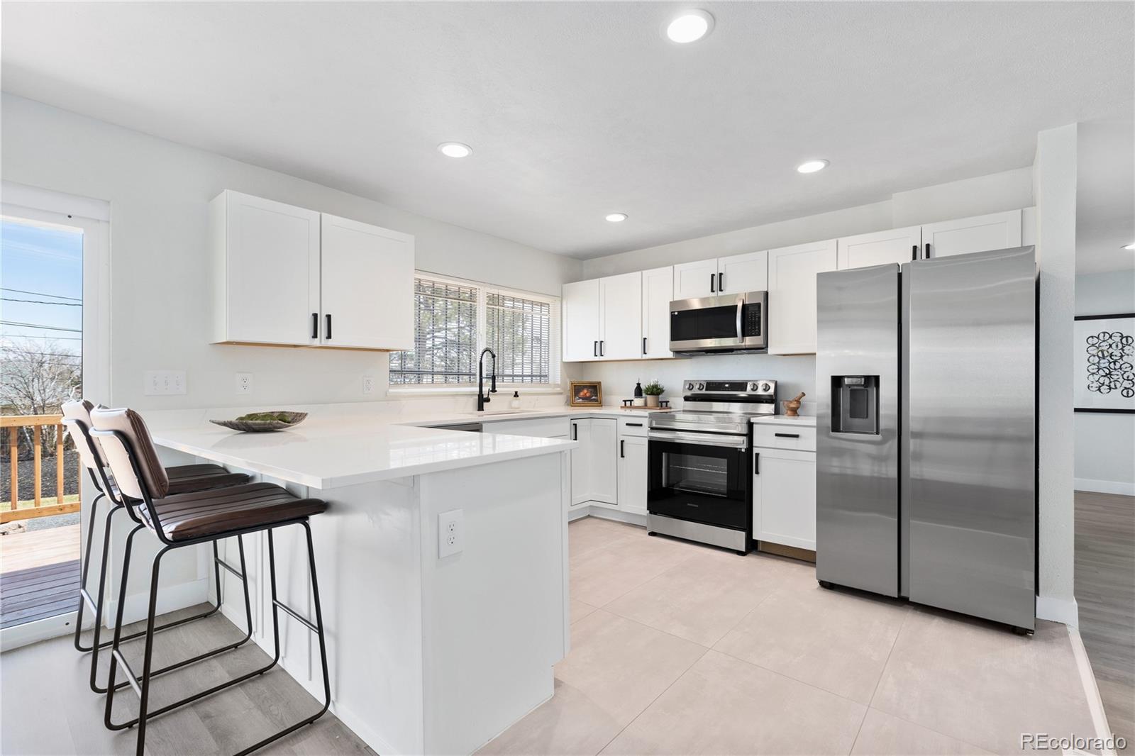527 Leona Drive