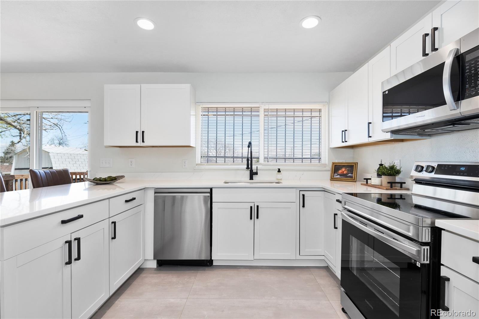 527 Leona Drive