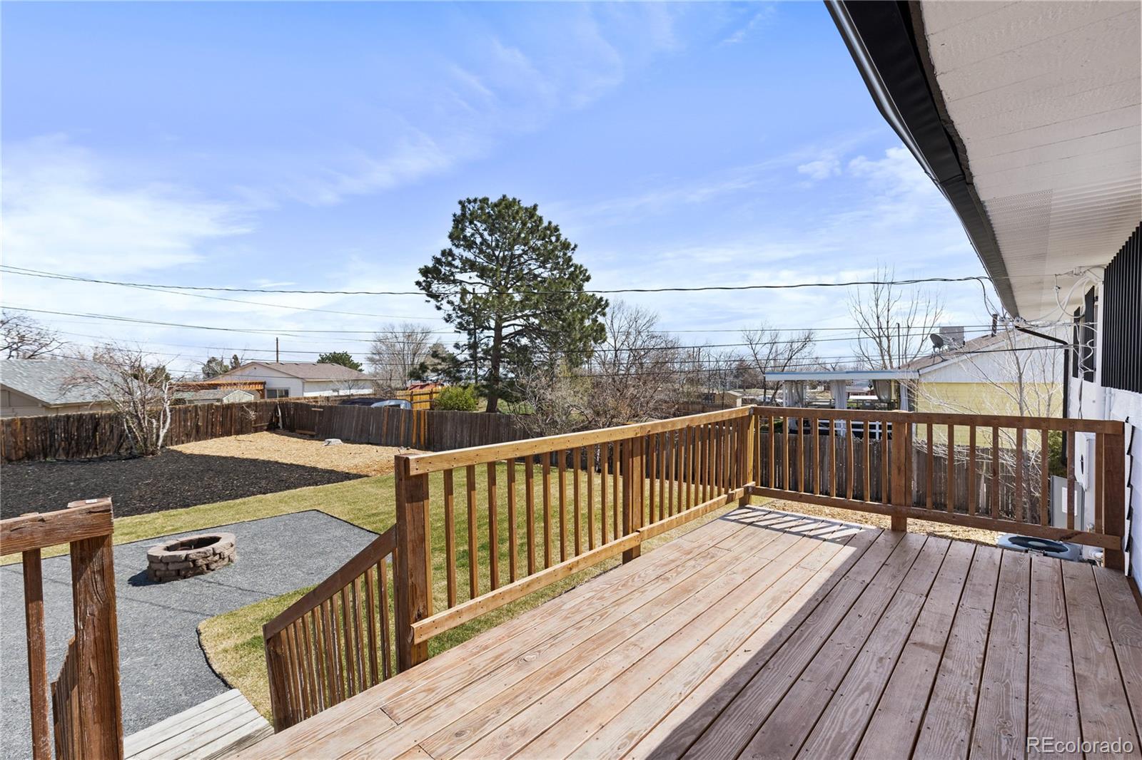 527 Leona Drive