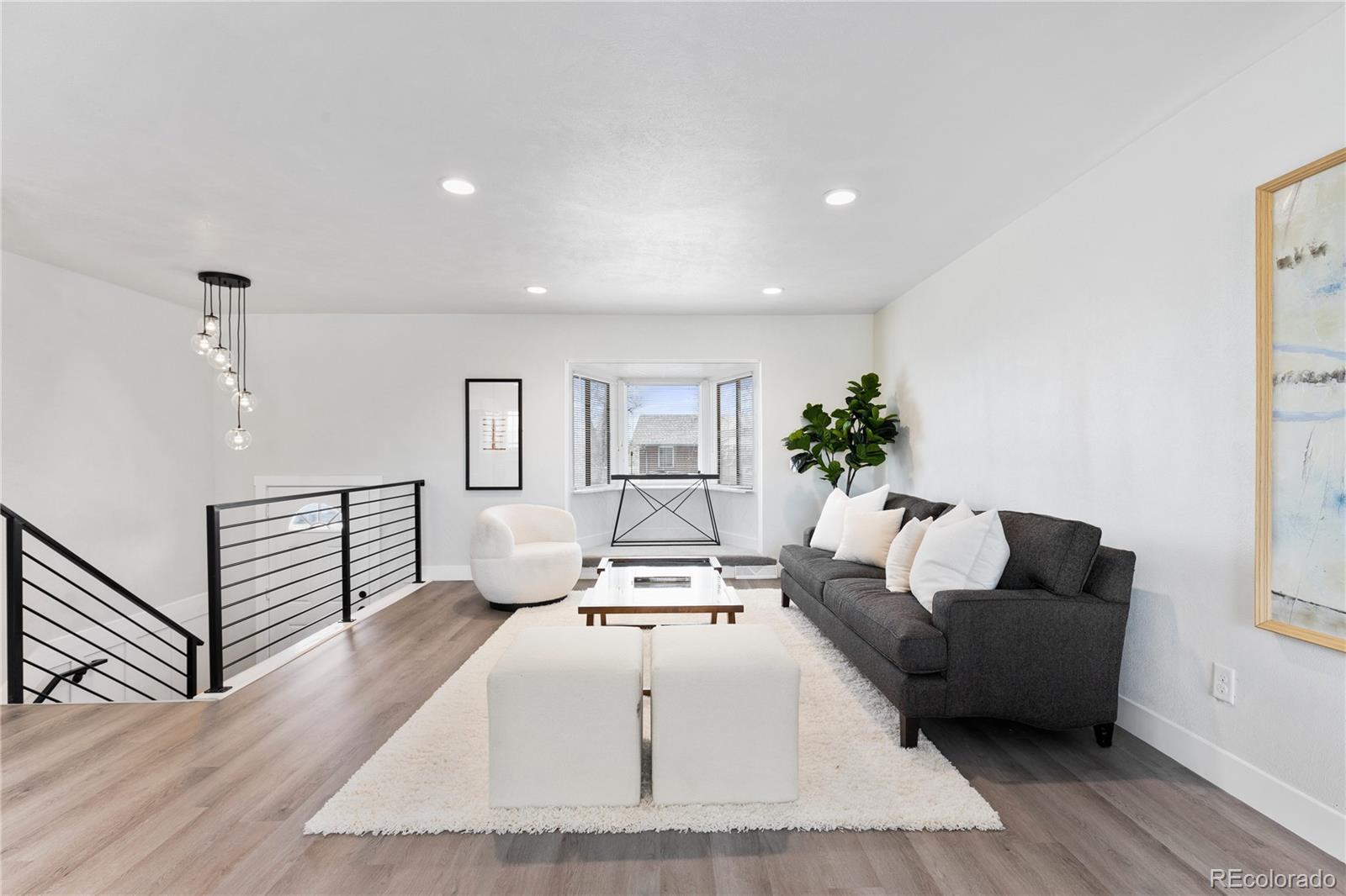 527 Leona Drive
