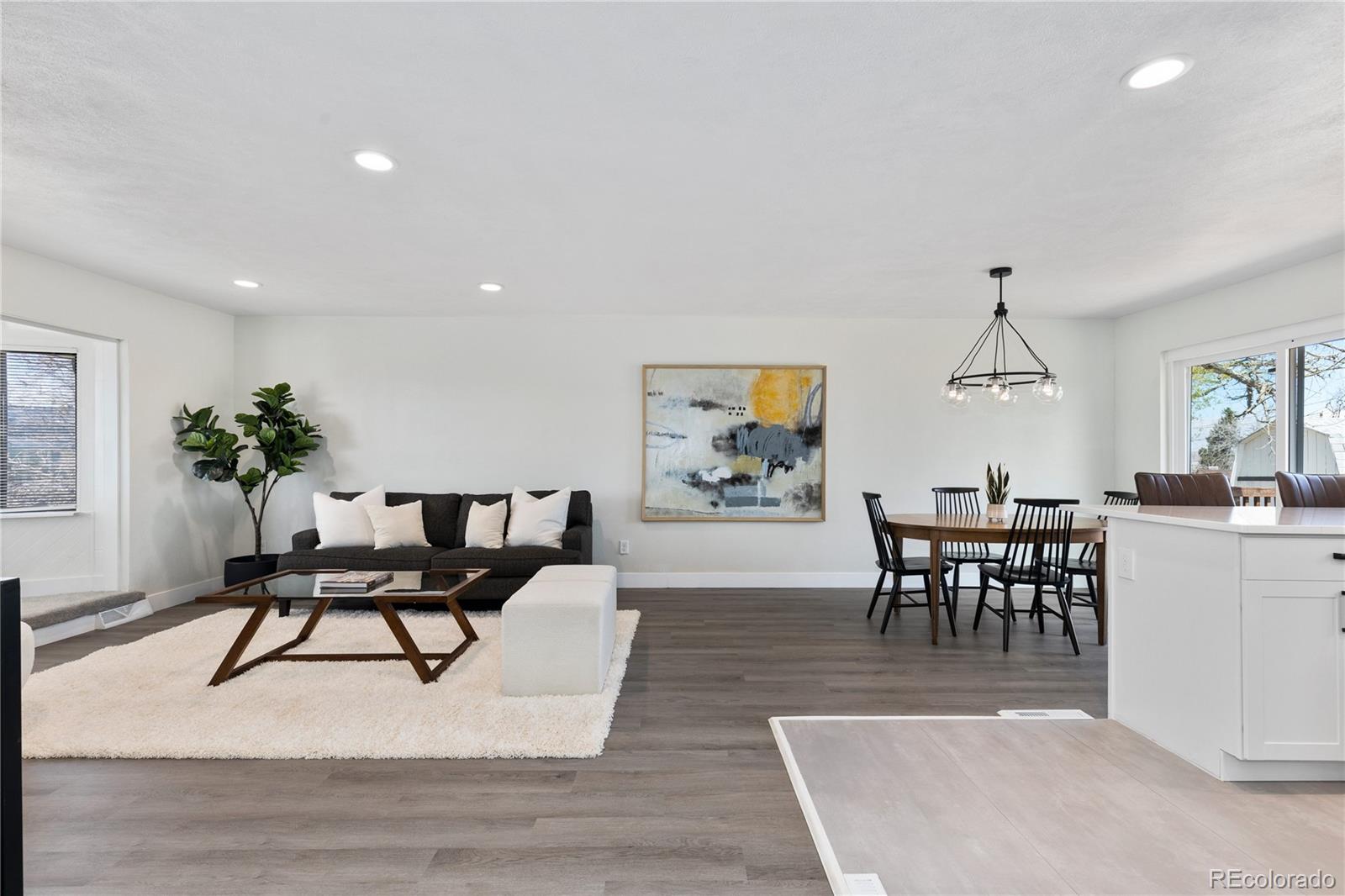 527 Leona Drive