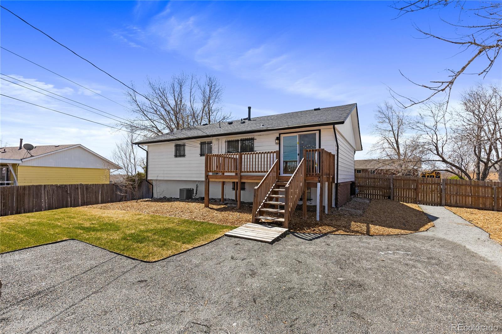 527 Leona Drive
