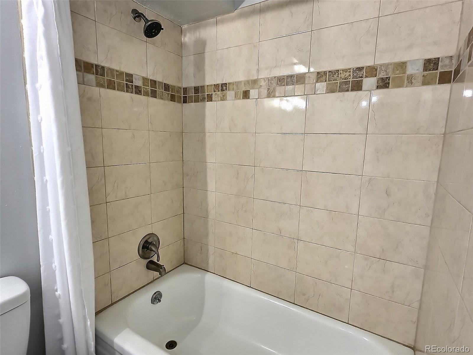 12191 Melody Drive Unit: 201