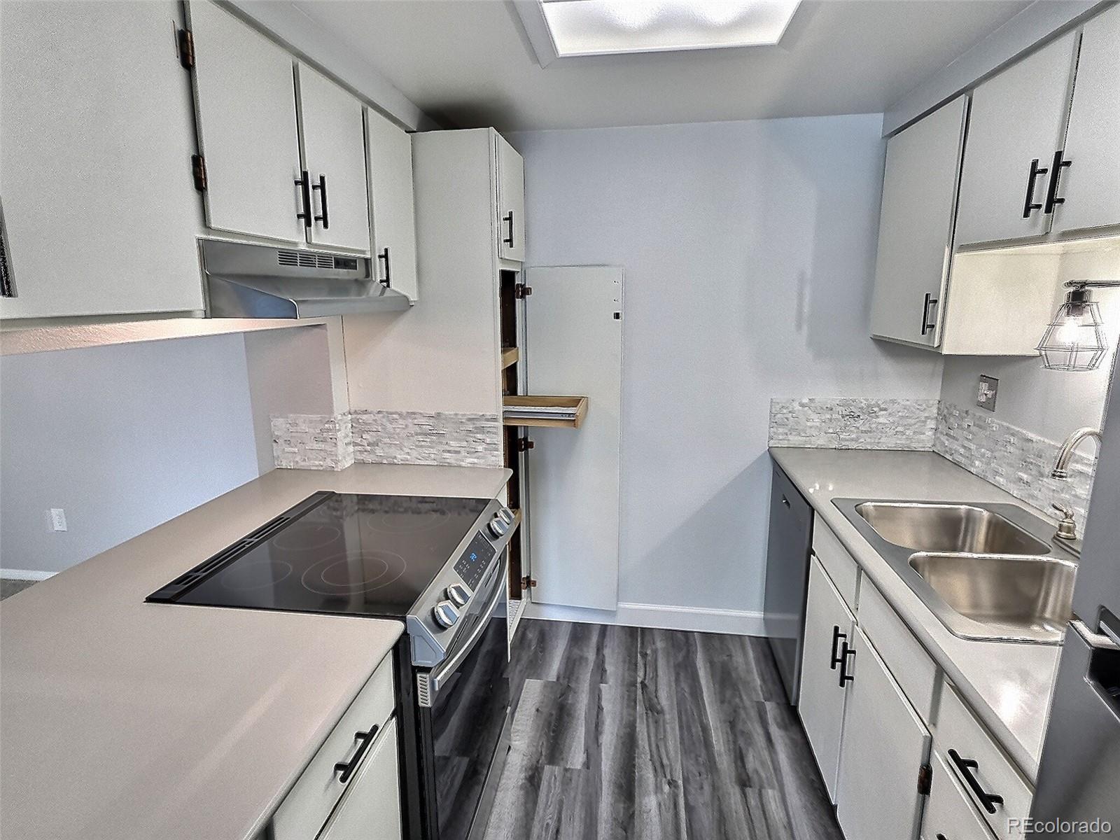 12191 Melody Drive Unit: 201