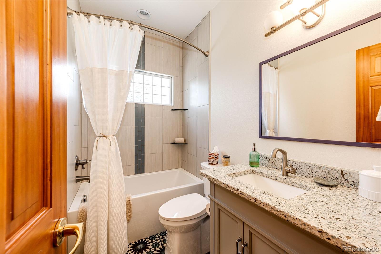 36451 Forest Trail