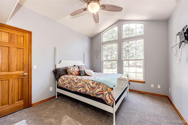 36451 Forest Trail