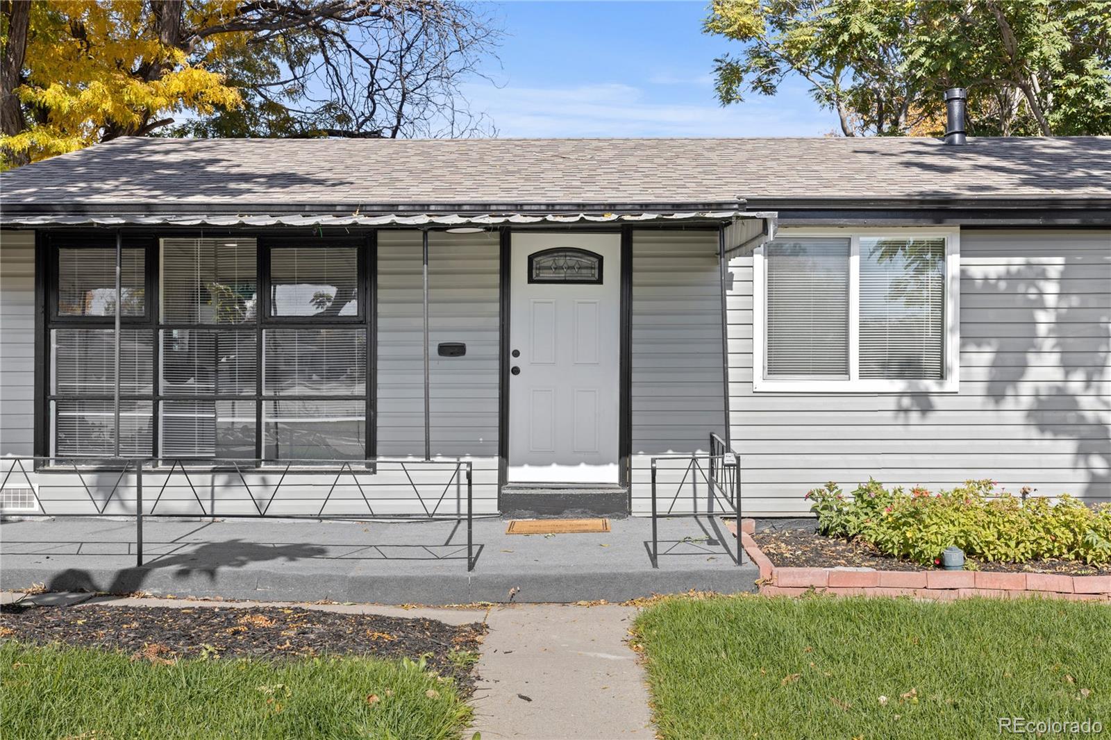 1599 W 51st Avenue