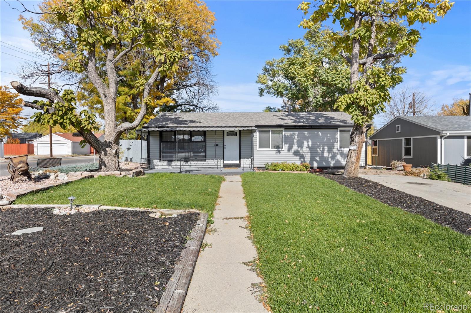 1599 W 51st Avenue
