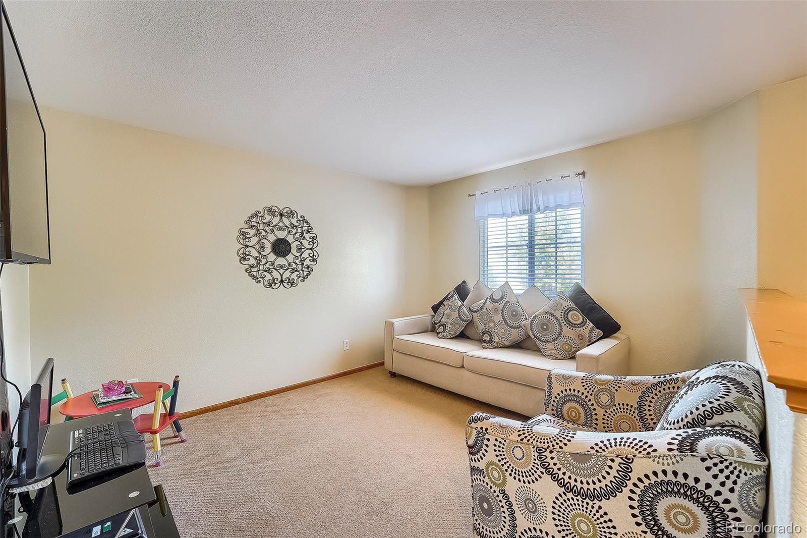 9222 Welby Circle