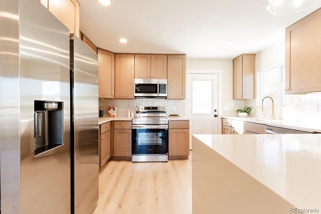 1105 S Raleigh Street