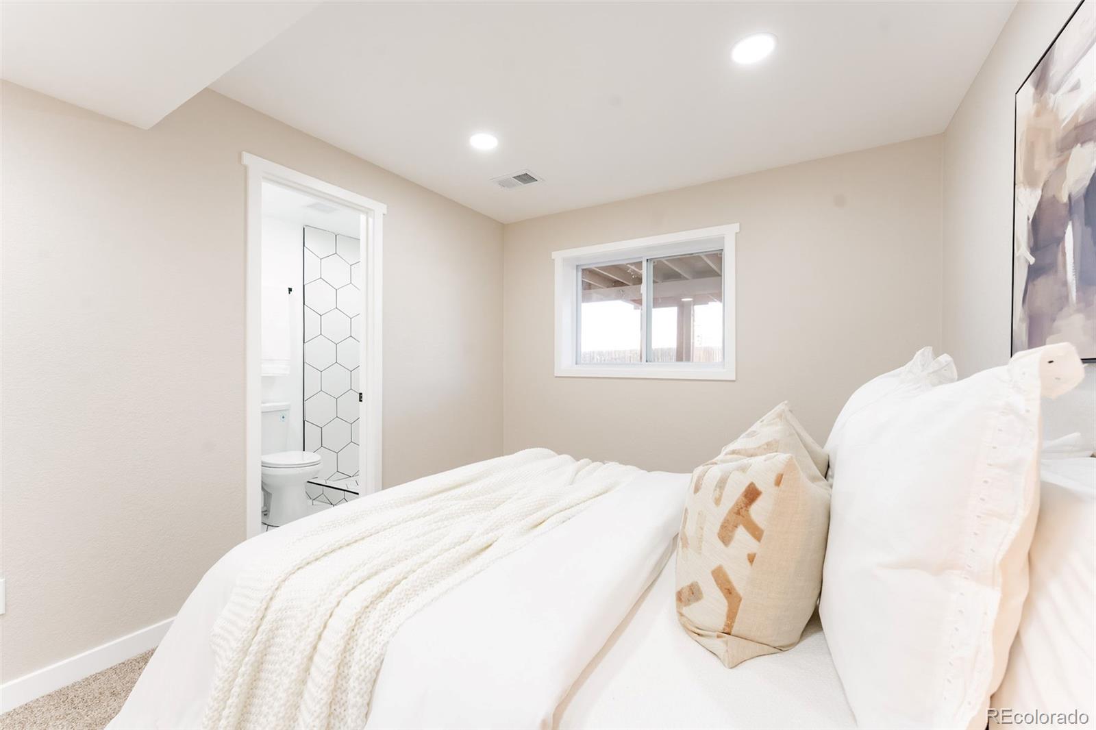 4502 S Jellison Street