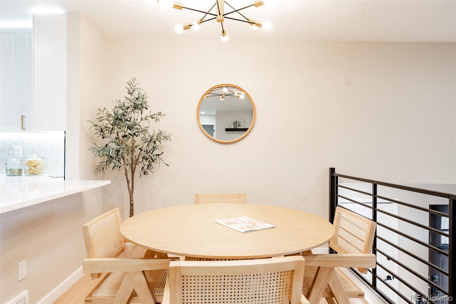 4502 S Jellison Street