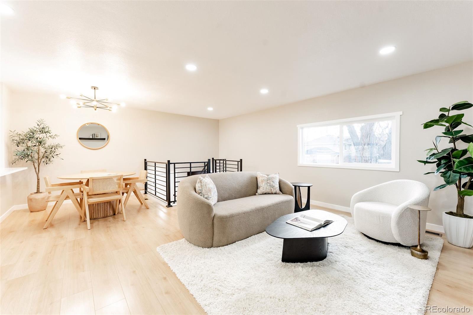 4502 S Jellison Street