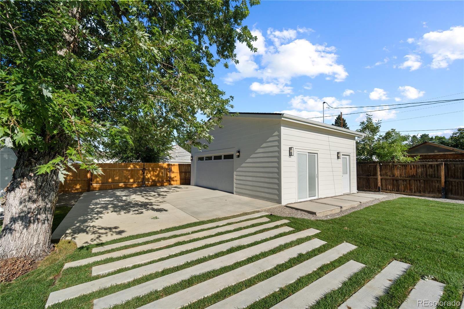 1215 S Winona Court