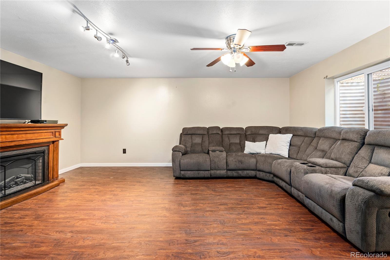 1480 S King Court