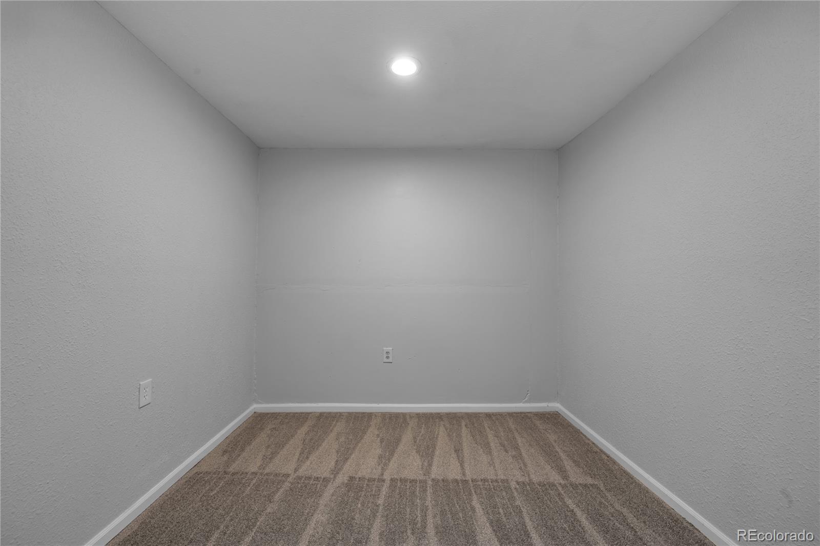 8765 W Cornell Avenue Unit: 4
