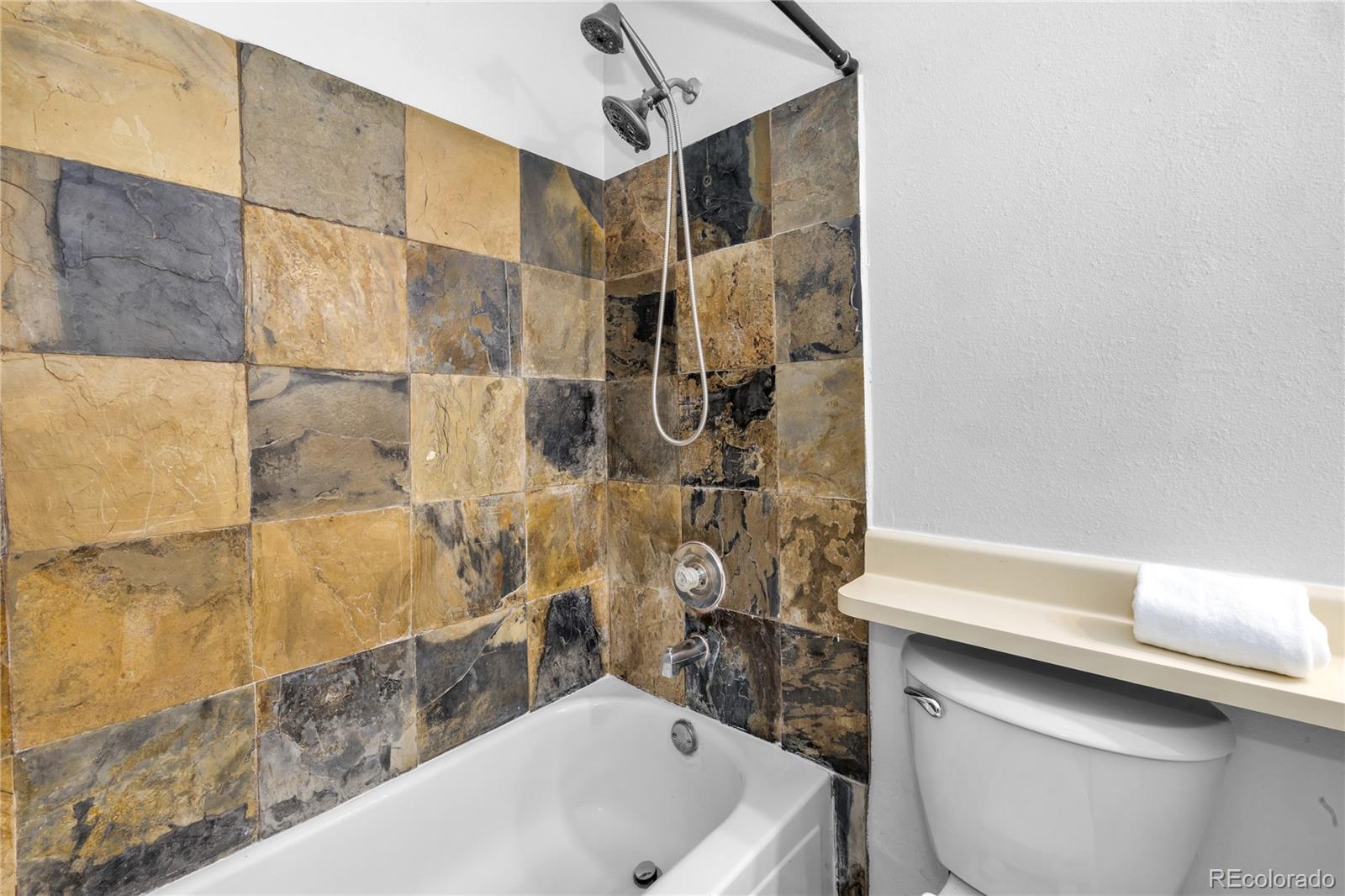 8765 W Cornell Avenue Unit: 4