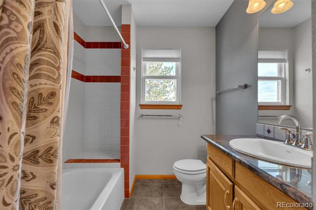37178 Pheasant Run